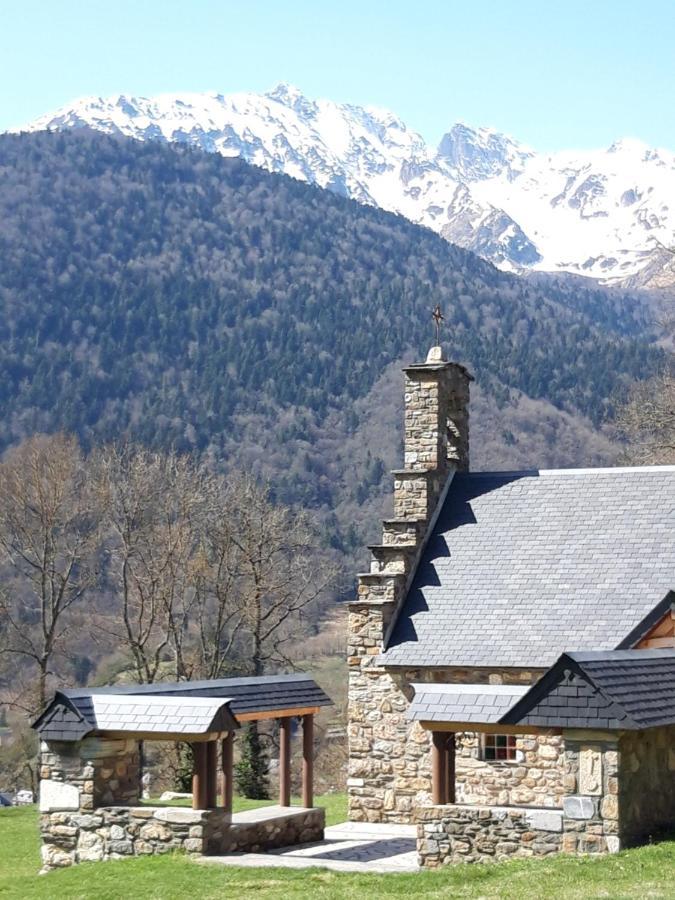 Appartement 2 A 4 Personnes Le Pyreneen A Arreau Carrefour Des Activites De Montagne Exterior foto